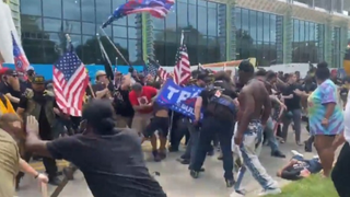 Kalamazoo, Mich., Officials Apologize for Arrest of Black Reporter Covering Violent White Nationalist Rally